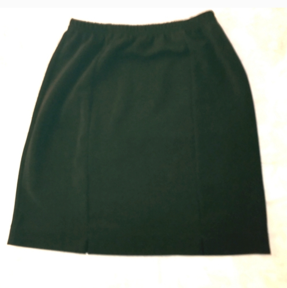 Black Blazer Skirt Set - Picture 3 of 9
